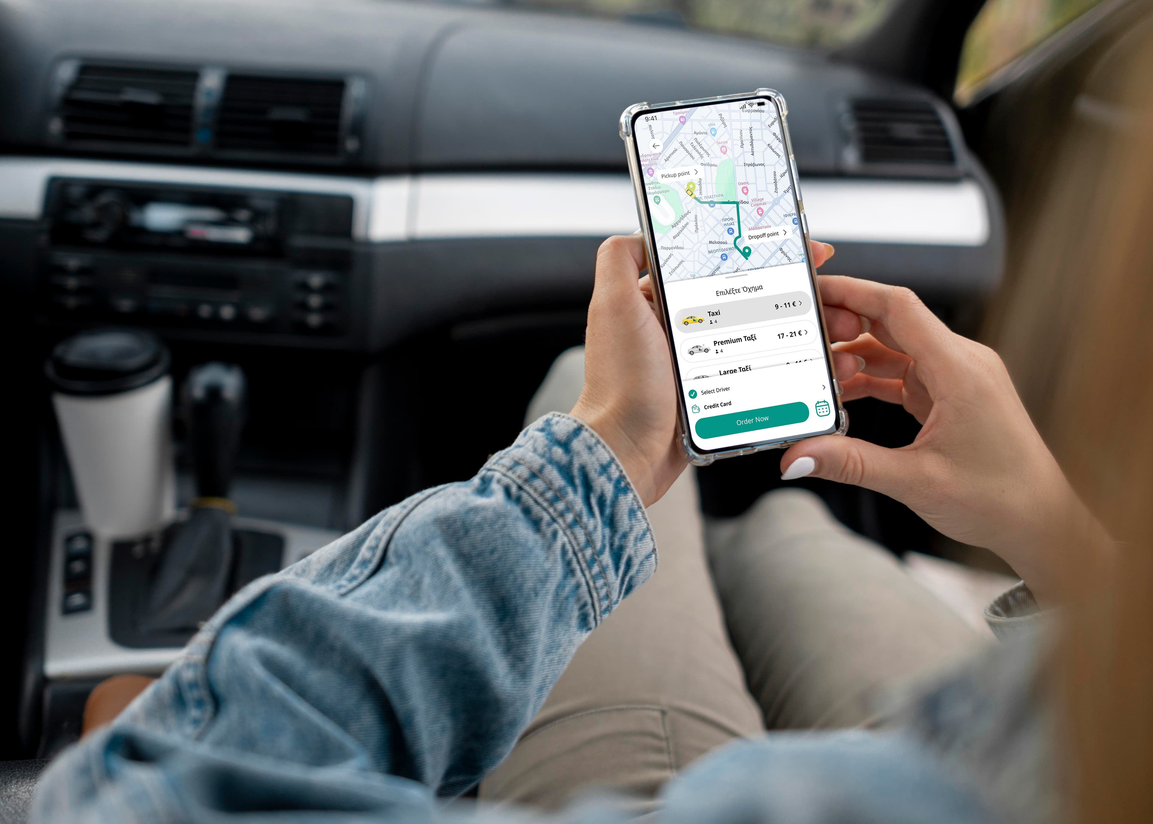 Χρήση της εφαρμογής Taxiplon μέσα σε όχημα